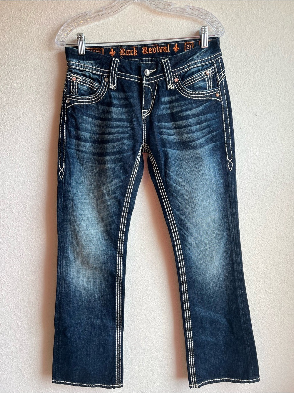 Rock Revival Women’s LIZ Easy Bootcut Jeans with White Stitching & Rhinestone - Picture 2 of 9